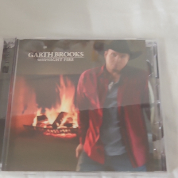 Garth Brooks The Ultimate Collection Box Set - Picture 7 of 8